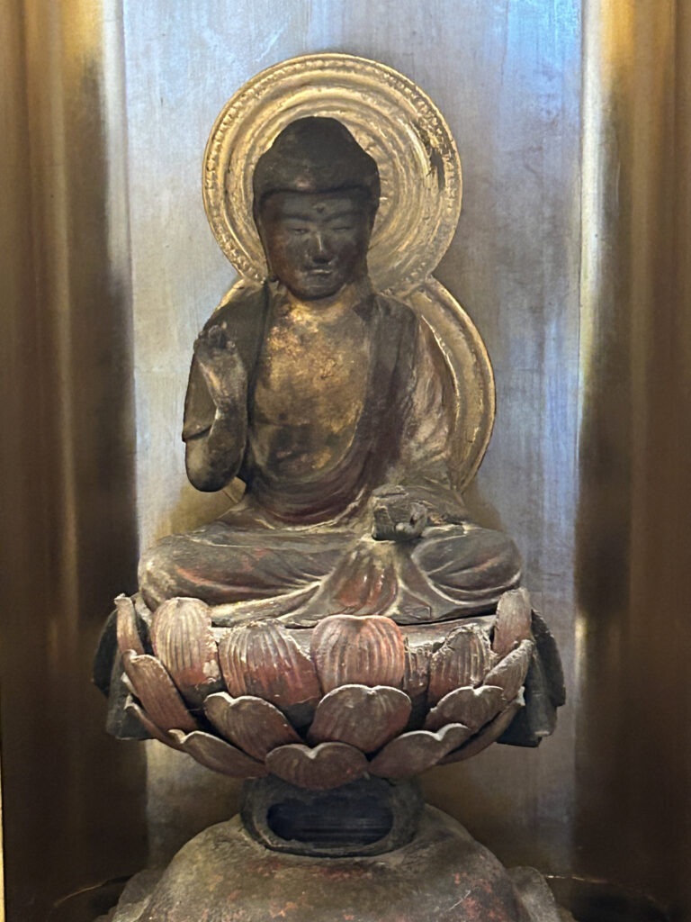 ご本尊　薬師如来坐像｜高野山真言宗　胎蔵寺